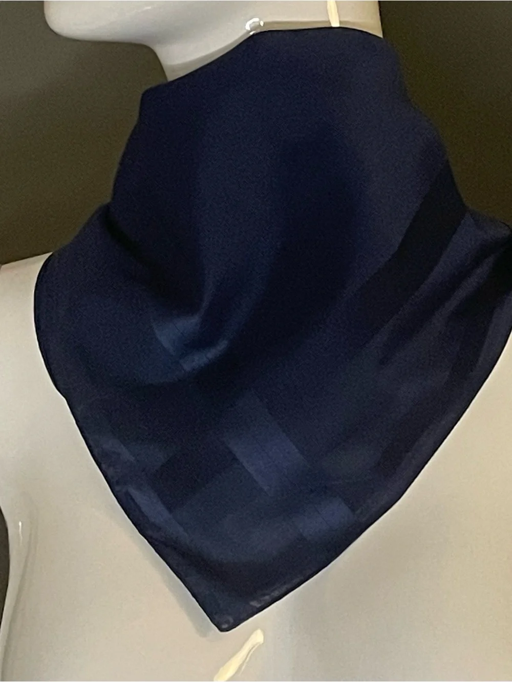 Versatile Vintage 60s Ray Strauss Navy Blue Cotton Scarf Bandana 21 In Sq Mint